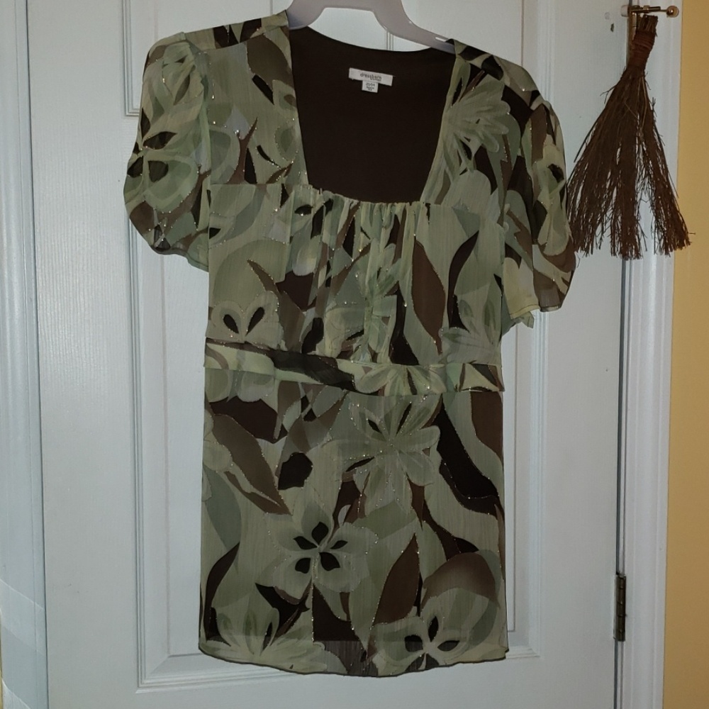 Dress Barn multiple colored blouse size 22/24